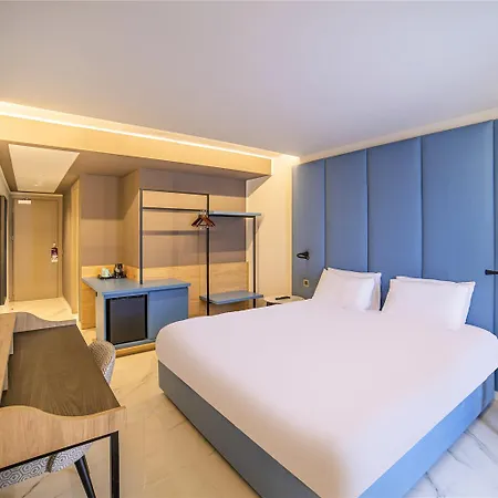 Mercure Malta San Julián