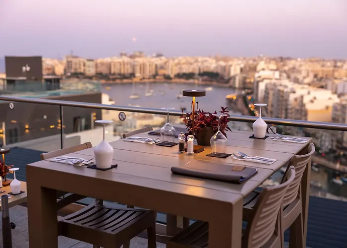 Mercure Malta فندق سانت جوليان