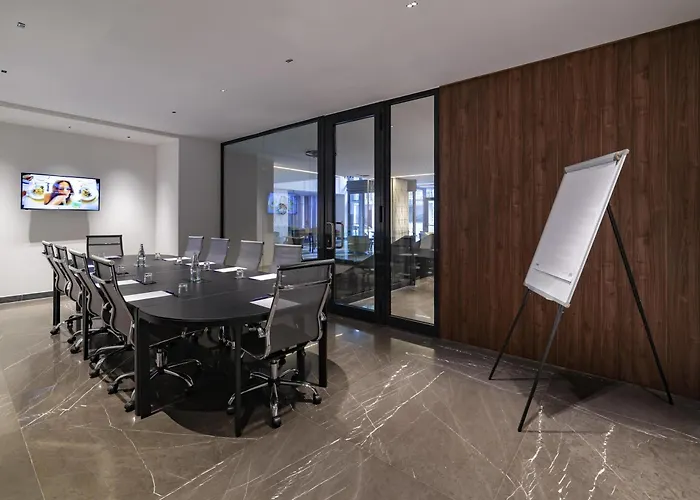 Mercure Malta Hotel 4*