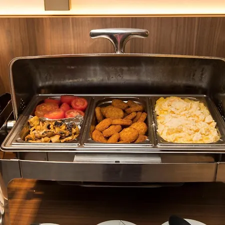 Mercure Malta Szálloda San Ġiljan