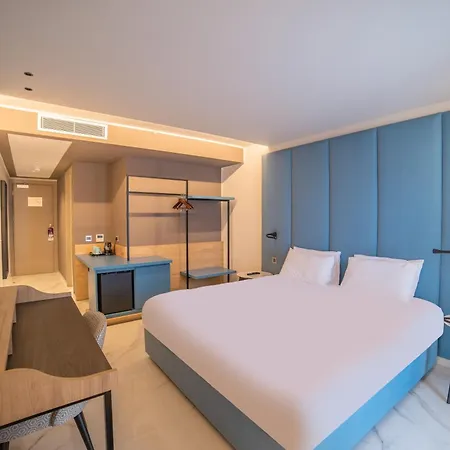 מלון Mercure Malta 4*