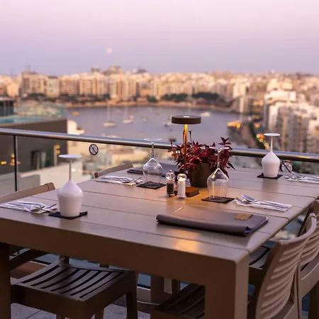 Mercure Malta Hotel San Ġiljan