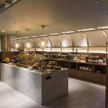 Mercure Malta 4* San Ġiljan
