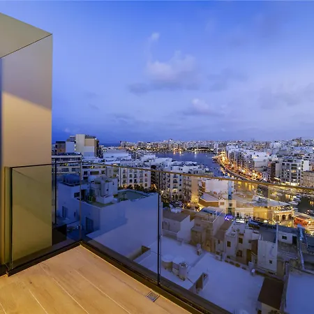 Mercure Malta מלון