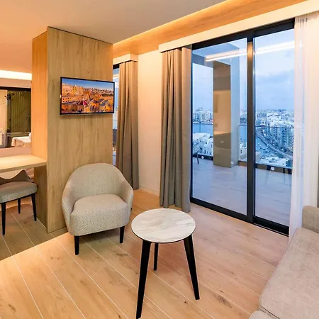 Mercure Malta Hotel San Ġiljan
